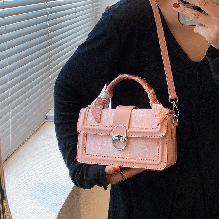 Korean Fashion Personalized Small Square 2023 Summer New Style Versatile Women's Live Broadcast One Shoulder Crossbody_voghion.com