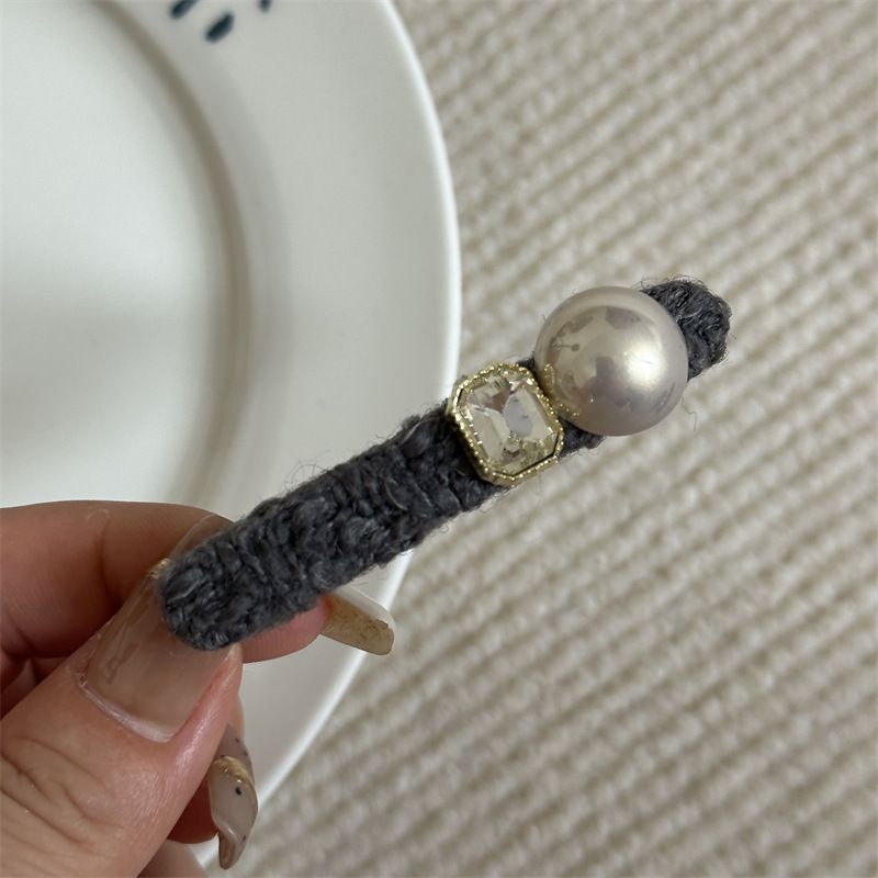 Perle Strass Wolle Ein-Wort-Entenschnabelclip kleine Haarnadel weibliche Stirn gebrochenes Haar Internet-Berühmtheit Haarnadel neue Clip Haarschmuck_voghion.com