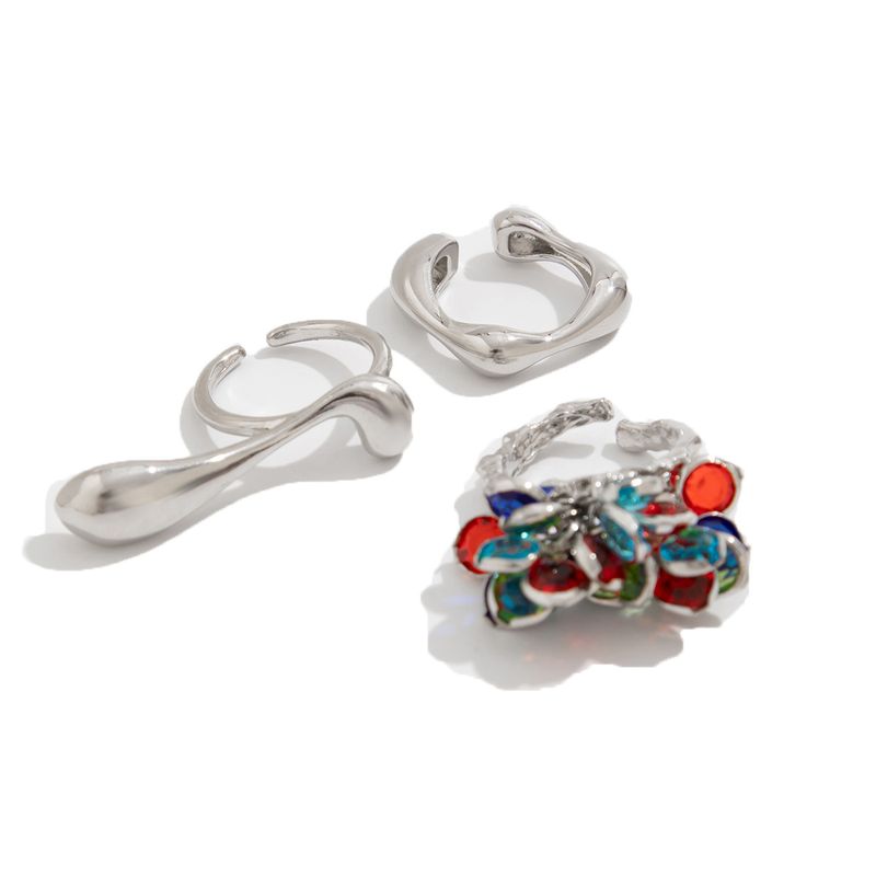 Ins Farbiger Anhänger Quaste Design Sinn Unregelmäßiger Metallring_voghion.com