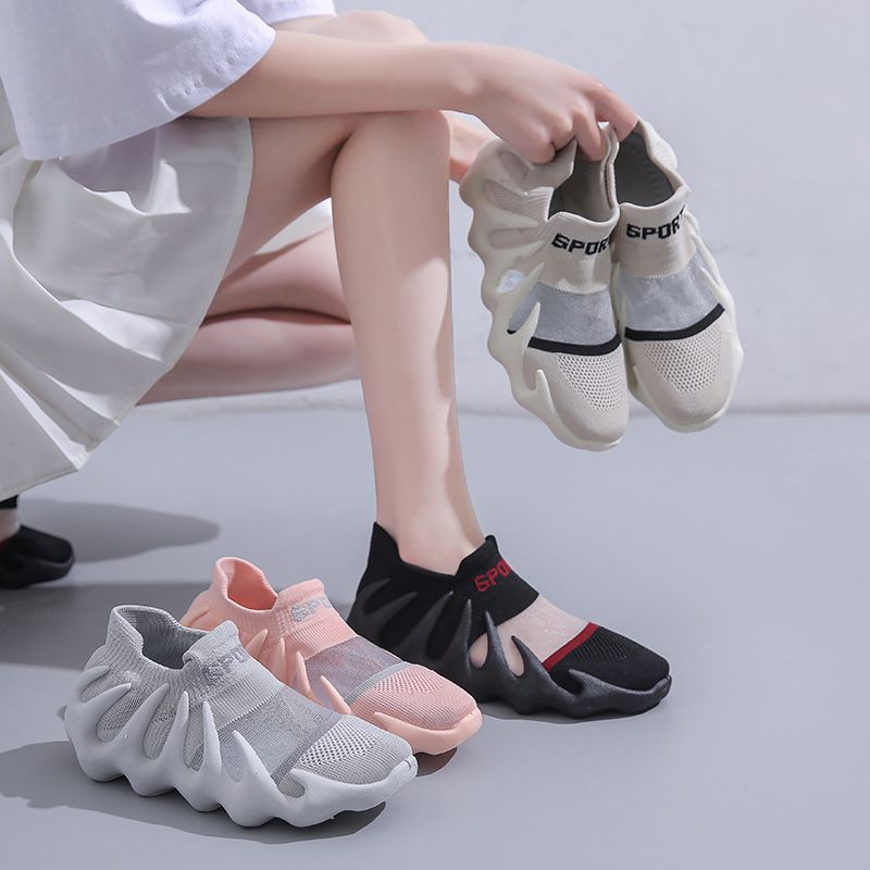 Ins Mesh Breathable Sock For Women 2024 Summer New Korean Style Flyknit Xiaolongbao Running Casual Shoes_voghion.com