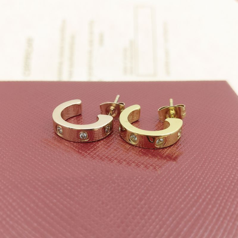 Classic LOVE Style C Shaped Gold Earrings Female_voghion.com
