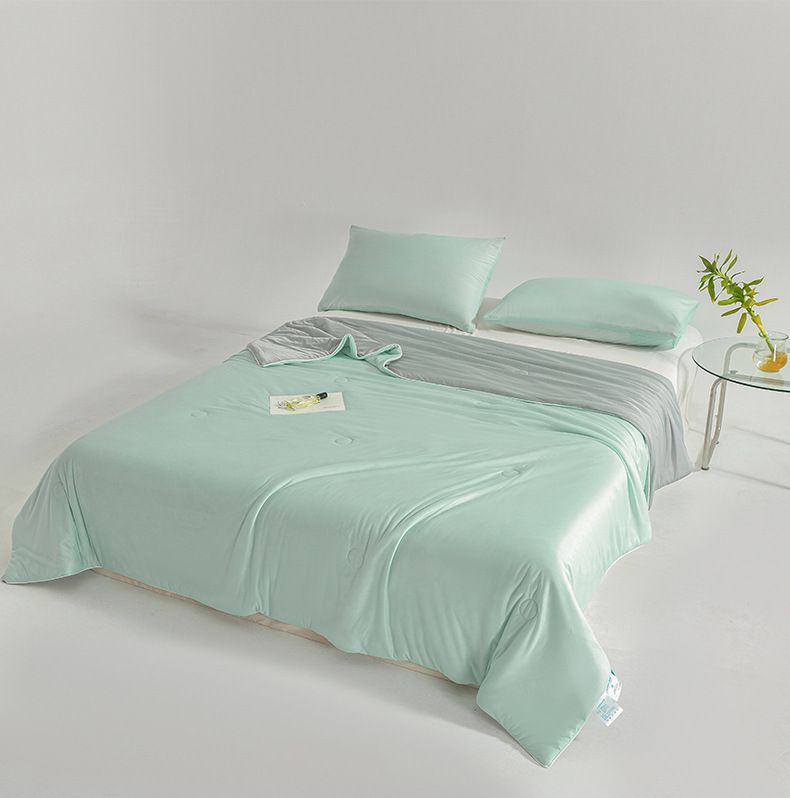 Class A Baby Safe Cooling Blanket Dual Sided Ice Silk Antibacterial Machine Washable Ultra-Light Summer Duvet For AC Rooms_voghion.com