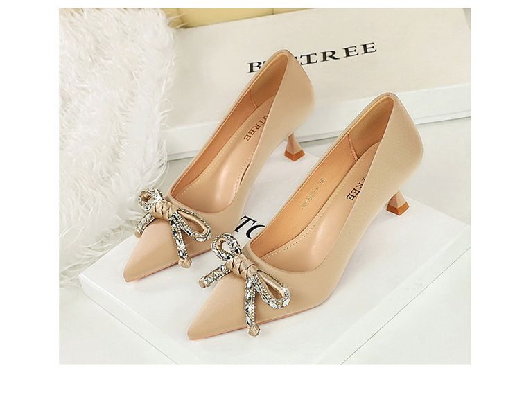 1961-H61 Wind Light Luxury Water Diamond Bow Tip Fine Middle Silk Wine Glass Heel Women's Single Shoe_voghion.com