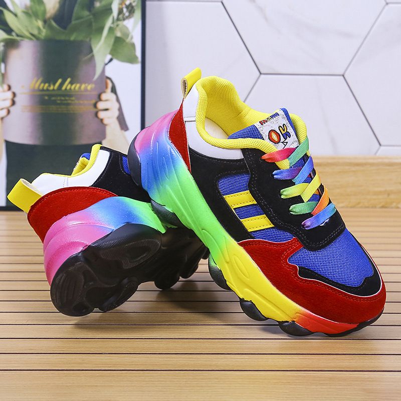 Neue übergroße Einzelschuhe mit Regenbogensohle, modische Schnürung, Fliegengewebe, atmungsaktiv, lässiger Sport_voghion.com