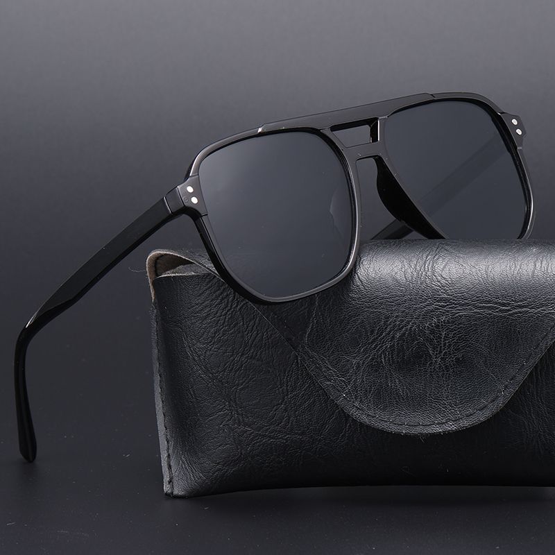 Fashion Classic Sunglasses Men Outdoor Sun Glasses Women New Large Frame Retro Trend Plastic Brand Designer Eyewear_voghion.com
