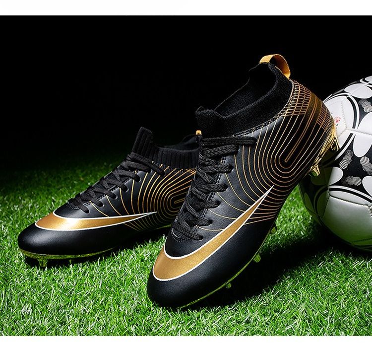 Large Size New Men's Breathable High-top Long And Short Nails Football Shoes Grass Training Shoes Football Shoes_voghion.com