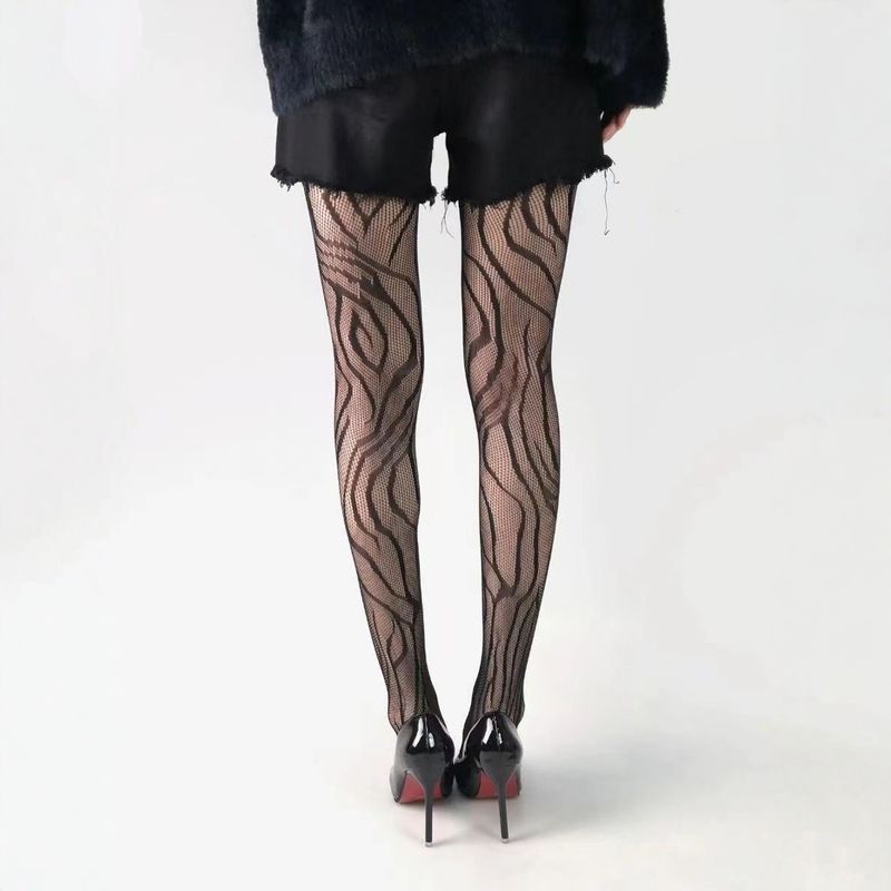 2025d Summer Women's Thin Sexy Leopard Print Fishnet Tights Fashionable Slim Fit Must-Have New Style Pantyhose_voghion.com