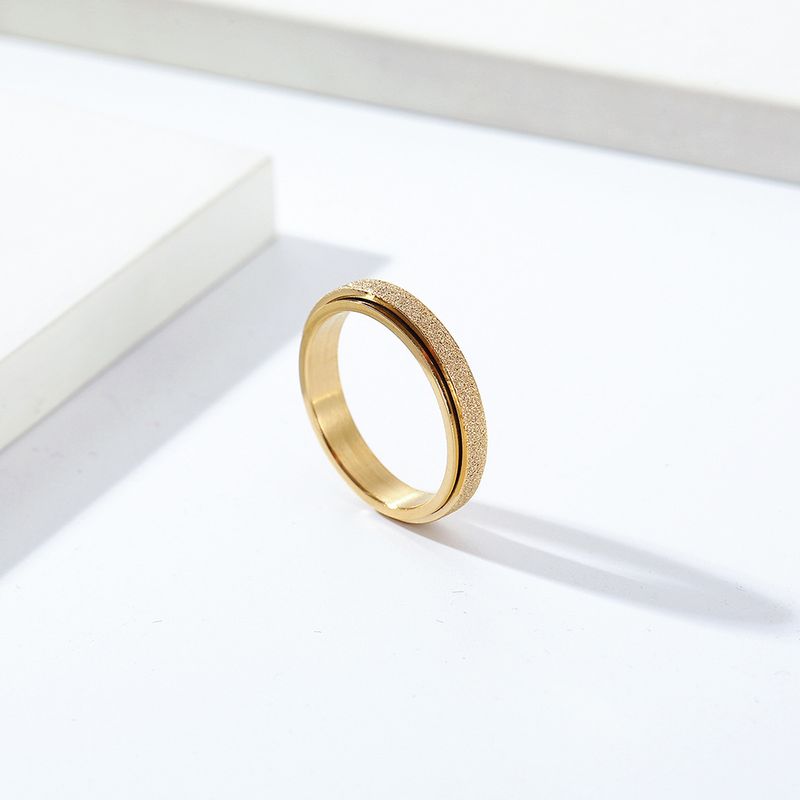 Anello singolo da 4 mm in acciaio al titanio satinato, anello girevole semplice stile neutro per uomo e donna, proposta di matrimonio, gioielli in acciaio inossidabile per le mani_voghion.com
