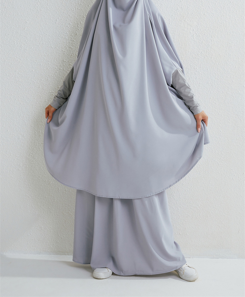 Dammekleeder Abaya Kostüm aus dem Mëttleren Osten_voghion.com