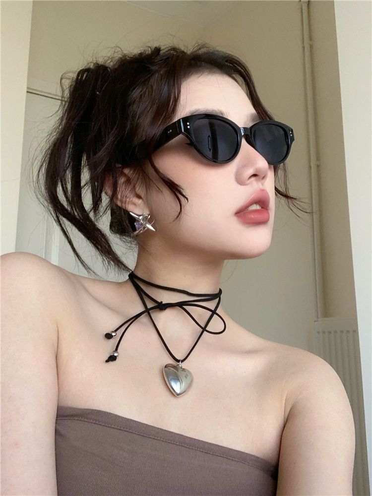 LazyZoom Retro Black Cat Eye Women's Square Round Face Slimming Vacation GM Sunglasses Western High-Grade Korean Style Seaside_voghion.com