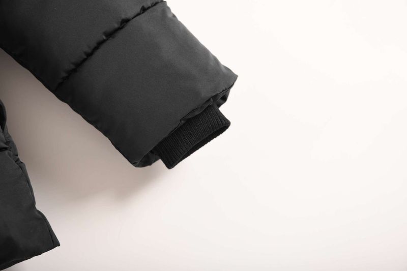 European And American New Winter Boys' Cotton Coats For Children's Middle And Large Children With Hoods, Plush And Thickened Warm Cotton Coats_voghion.com