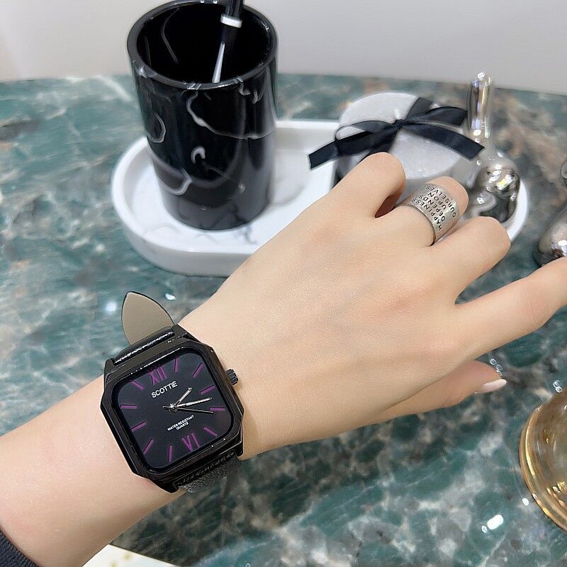 Shigaodi Fashion Black Cool Super Large Plate Personalized Unique Style Belt Square Women's Watch_voghion.com