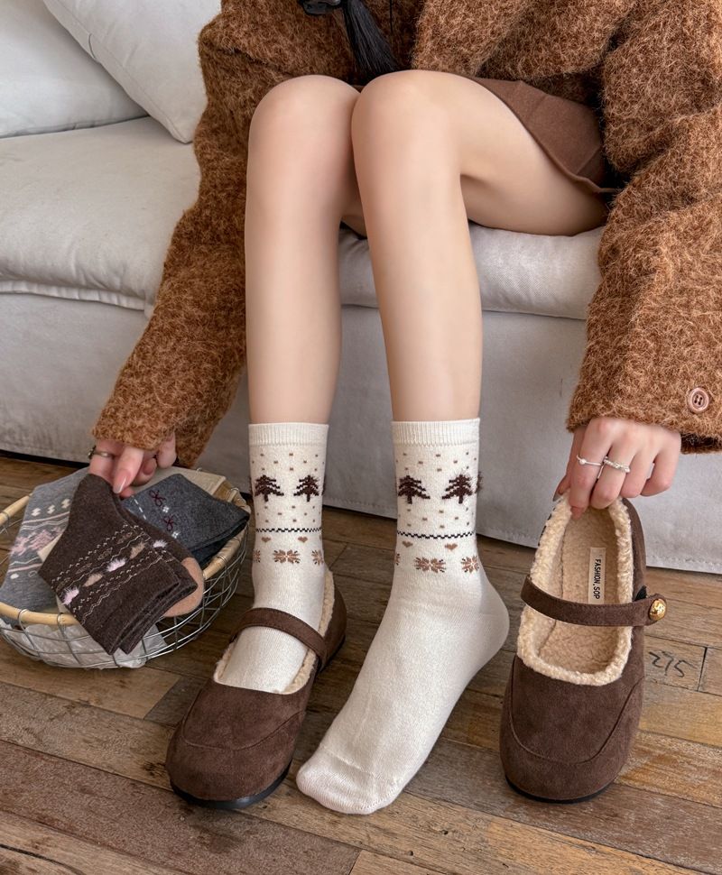 Lillian Herbst Winter New Fair Ile Dreidimensionaler Jacquard Koreanischer Stil Warm Mid-Calf Damen Retro Verdickt Weihnachten_voghion.com