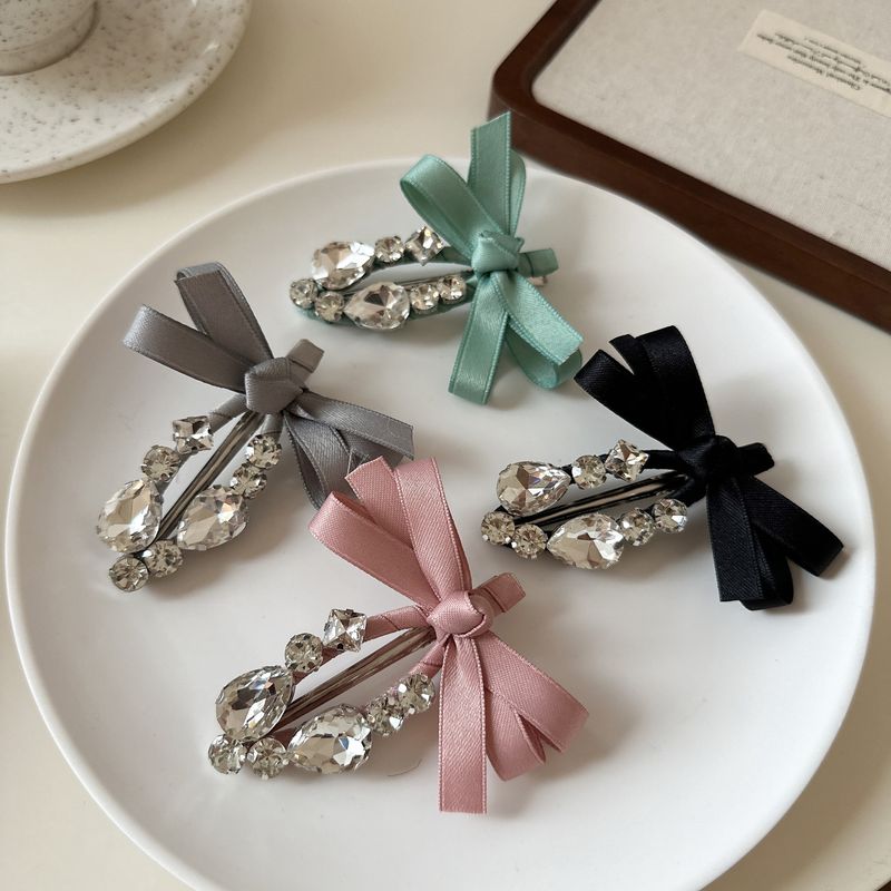 Lazo grande de diamantes de imitación súper brillante con pinza para flequillo lateral y diseño de pico de pato, nueva tarjeta para el cabello, accesorios para el cabello_voghion.com