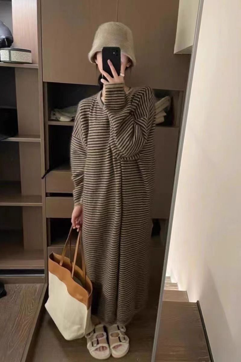 Stil Pullover Gestreift Gestrickt Für Frauen Herbst Winter Mittellangen Inneren Passenden Mantel Basis Wolle Langes Kleid_voghion.com