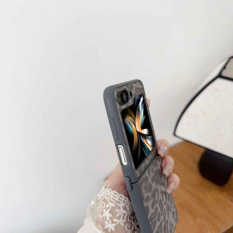 „Samsung zflip6“ mobiliojo telefono dėklas, skirtas „Galaxy Zflip4/5“, leopardo rašto, magnetinis, prisisiurbiantis TPU dėklas su minkštais kraštais, odinis lipdukas._voghion.com