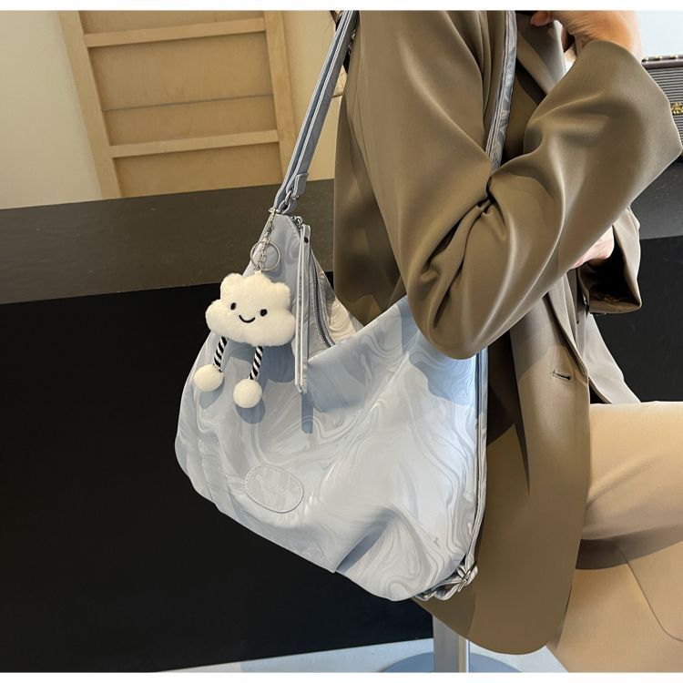 Borsa tote minimalista e capiente per donna, modello coreano, estate 2024, versatile, con tracolla di alta qualità e tracolla ascellare._voghion.com