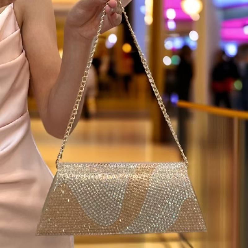 Neue Strasskette High-End-Handtasche mit Magnetverschluss für Damen_voghion.com