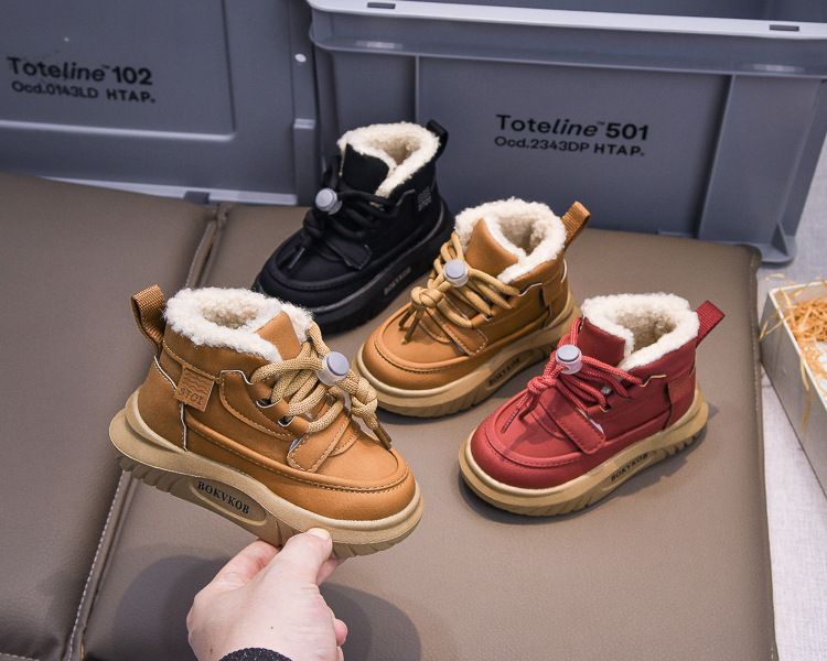 2024 Winter Neue Kinder 21-30 Größe Jungen und Mädchen Plüsch Kurze Stiefel Warme Baumwolle Schuhe Trendy_voghion.com