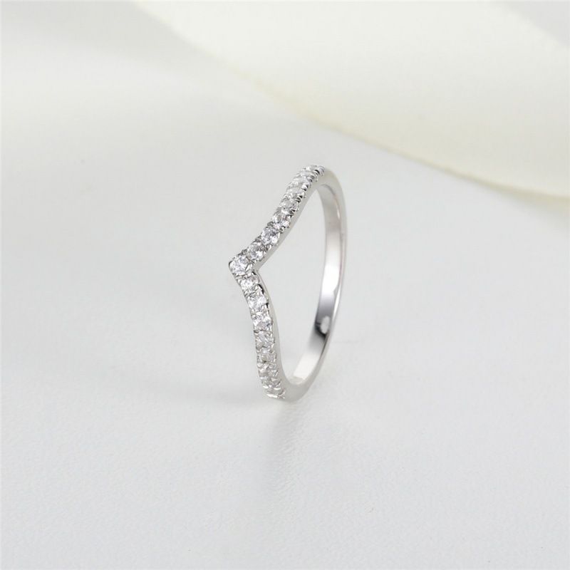 Ny S-simulering Moissanit V-formet diamant med overlappende ring til minimalistiske smykker til kvinder_voghion.com
