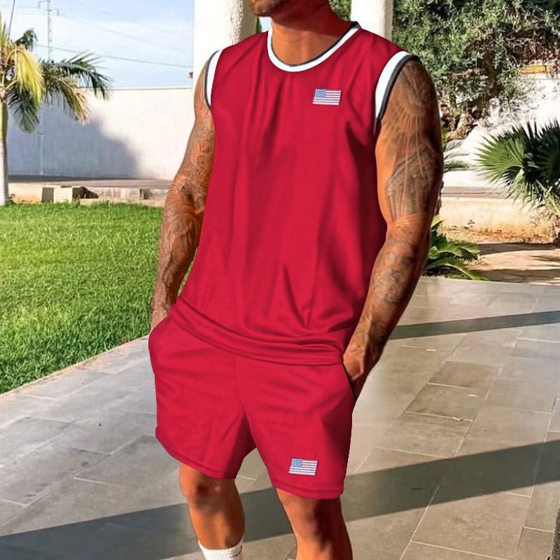 2024 Sommer Neues schnelltrocknendes Tanktop-Shorts-Set aus Mesh für sportliche Herrenbekleidung_voghion.com