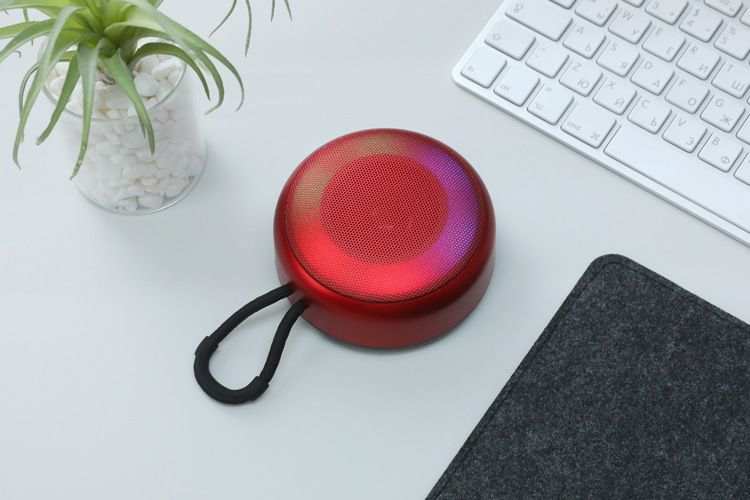 BS-50D värivalo Bluetooth-kaiutin, uusi langaton mini-subwoofer, kannettava kädessä pidettävä ulkokäyttöön tarkoitettu pieni kaiutin, jossa pistokeliitäntä_voghion.com