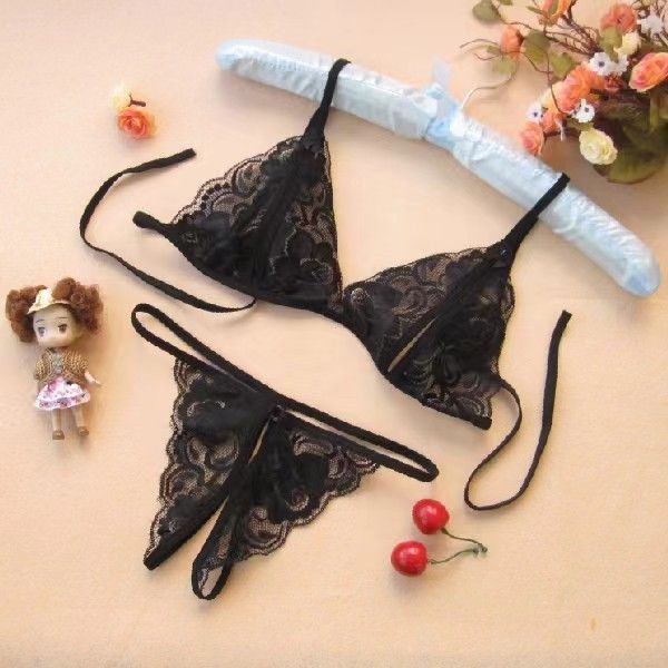 Ensemble soutien-gorge et string en dentelle transparente - Lingerie sexy 3 pièces pour femme avec bretelles réglables, mélange acrylique doux (noir/rouge/blanc, taille unique XXL)_voghion.com