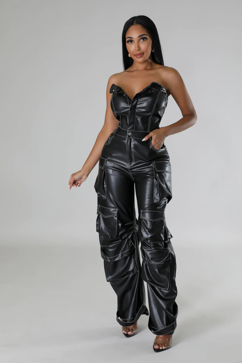 Moteriški drabužiai be petnešėlių, be nugaros, plonas kirpimo kelnės su keliomis kišenėmis, kombinezonas_voghion.com