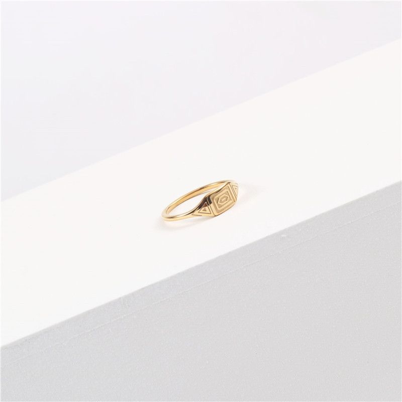 Trendy Avant-Garde Designer Ins Style Minimalist Irregular Origami Multi-Faceted Ring_voghion.com