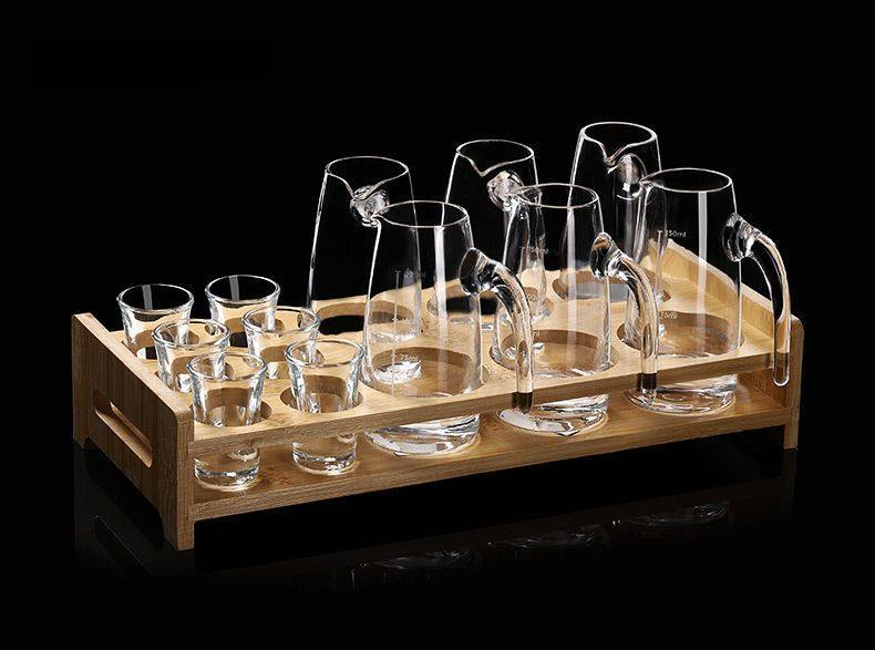 Set sterke drankglazen, scheidingswand, thuisset, karaf voor rode wijn en sterke drank, maatbeker met schaal, hotelgebruik_voghion.com