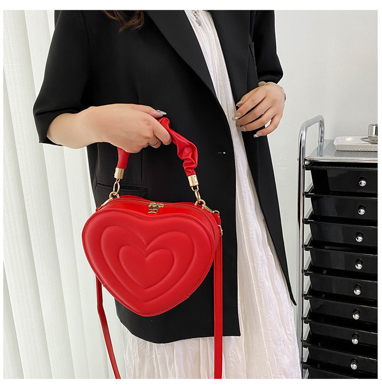 Borse a tracolla firmate a forma di cuore a forma di cuore di amore alla moda Borse a tracolla firmate per donna Borsa con manico superiore in pelle PU solida_voghion.com