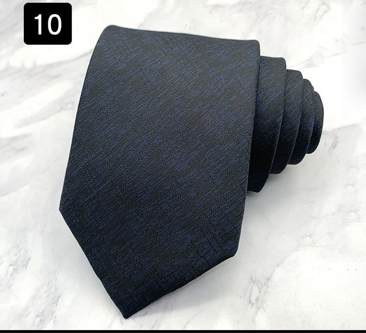 Legați ținute formale cu model pentru bărbați, selecție de accesorii la modă la modă pentru afaceri și petrecere a timpului liber_voghion.com