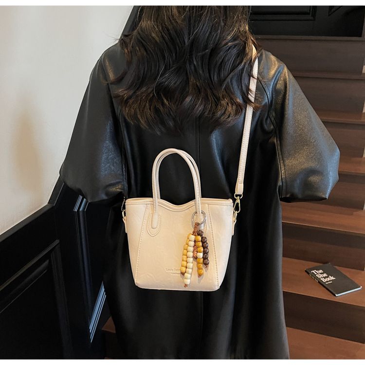 Borsa a tracolla con design di nicchia, semplice e maneggevole, piccola, per donna, autunno 2025, nuova moda, versatile, da pendolare_voghion.com