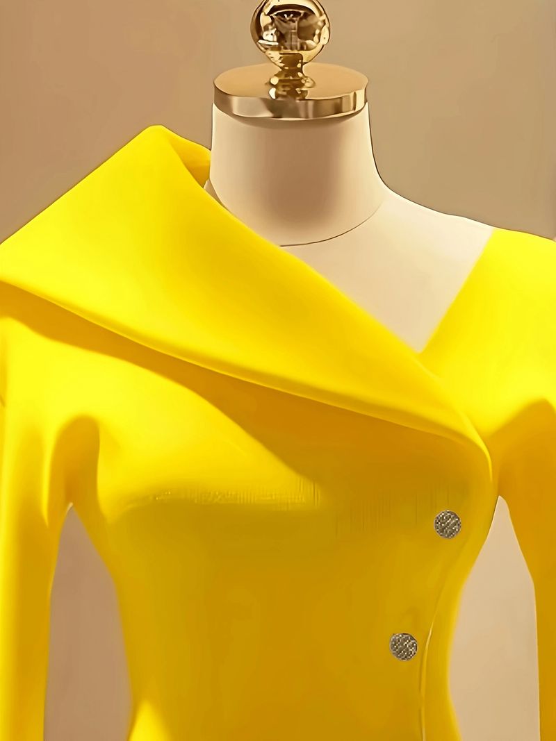 Women's Clothing Elegant Knit Pullover With Bold Lapel Collar & Decorative Front Buttons - Soft Viscose Blend, Classic Fit, Long Sleeve_voghion.com