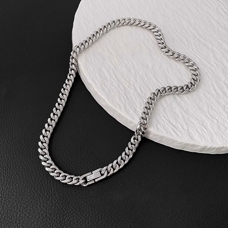 Hip-Hop Cuban Non-Fading High-End Thick Sweater Chain Full Titanium Steel Necklace Trendy_voghion.com