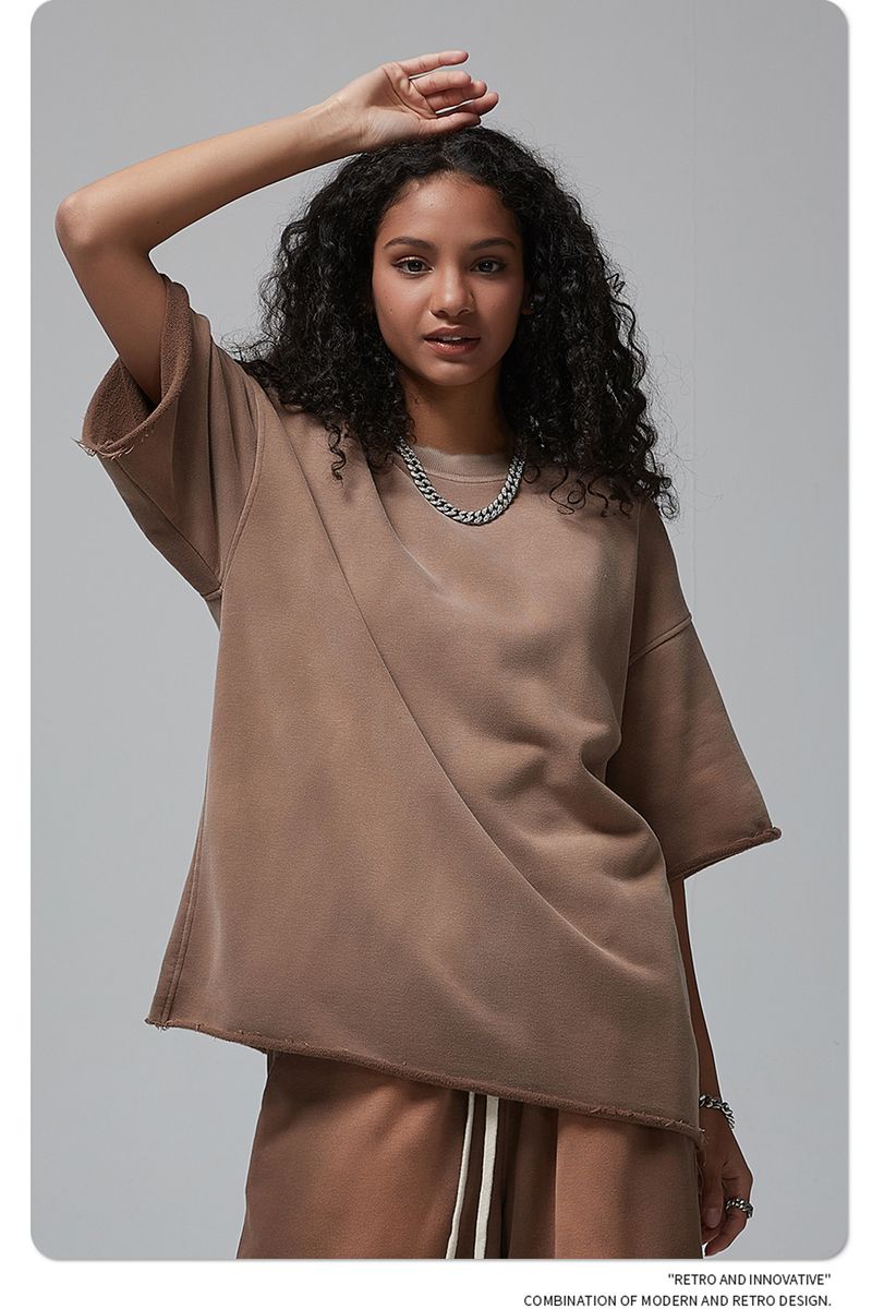 Jarní a letní staromódní sprejově barvené kartáčované volné okraje trendy značky s krátkým rukávem, párový oblek_voghion.com