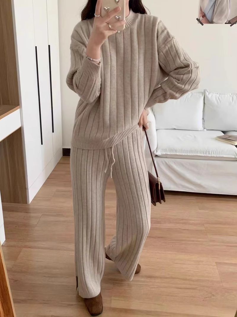 "Women's Knit Sweater & Pants Two-Piece Set – Round Neck Casual Lounge Suit, Soft Comfort For Autumn & Winter"_voghion.com