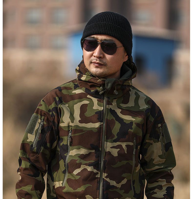Outdoor Camouflage Kälteschutz Drei-in-Eins-Jacke Herren Warm Wasserdicht Fleecegefüttert Herbst Winter Softshell Multi-Tasche_voghion.com