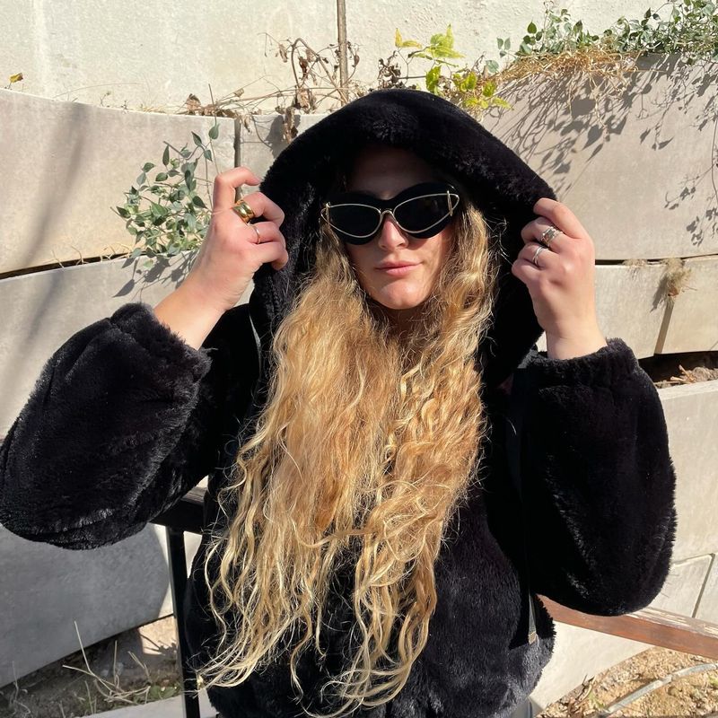 2024 Nuova moda Cat Eye Internet Celebrity, stessi occhiali da sole Y2K con montatura piccola, occhiali da sole femminili alla moda_voghion.com