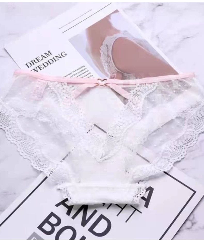 Dameklær Kjærlighet Metallknapp Netting Gjennomsiktig Truse Jentete Hjerte Treører Truser Sexy Blonde Hul T-Bak_voghion.com