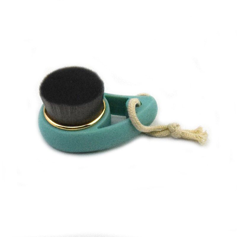 Nettoyant pour le visage portable bleu en fibres exfoliantes et nettoyantes, brosse douce pour le visage, poignée en plastique, forme de virgule, nettoyage en profondeur des pores, outil de maquillage de beauté_voghion.com