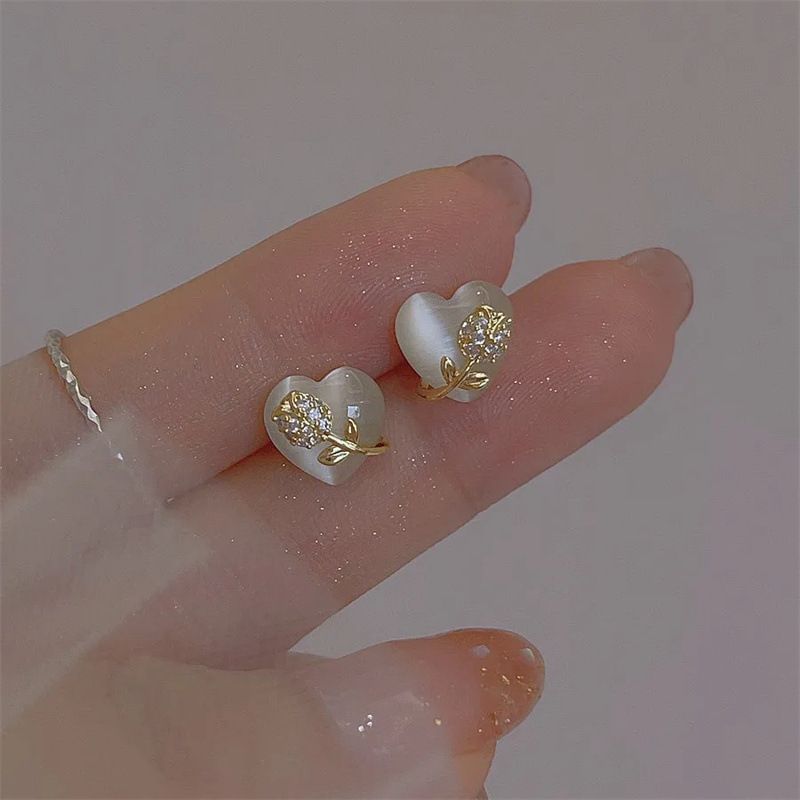 Tulip Cat's Eye Stone Love Ear Nails For Women 2024 New Collection, Unique Design, Versatile Temperament, Earrings And Accessories_voghion.com
