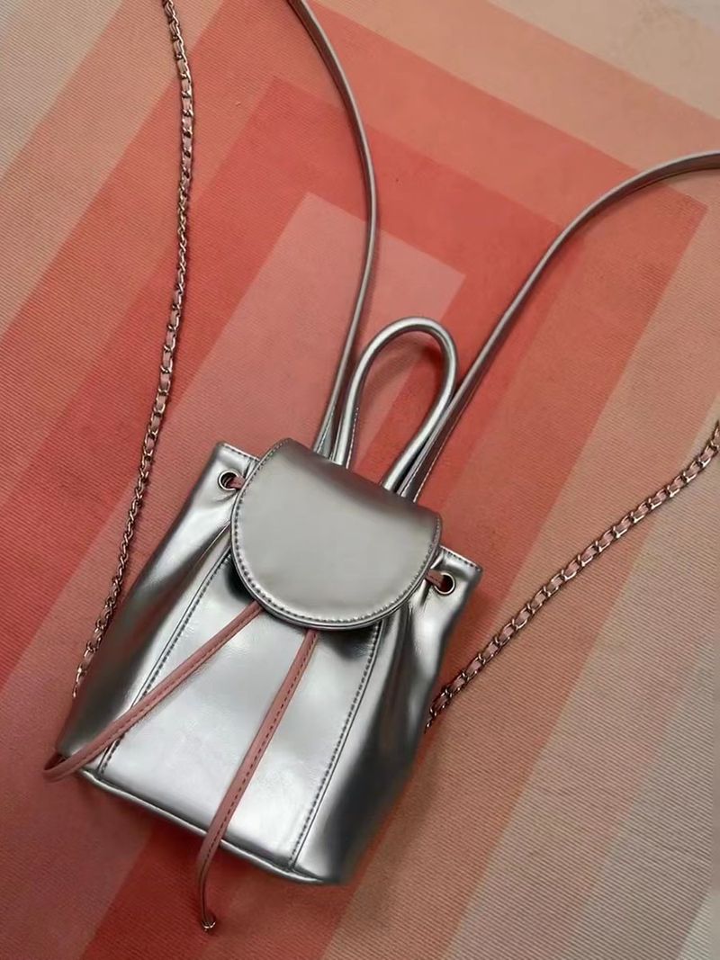 2024 Nuova borsa a catena in argento per studentessa universitaria, mini zaino piccolo con coulisse_voghion.com