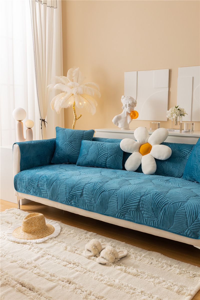 Autumn and winter style ultra soft solid color plush banana leaf sofa cushion modern simple double sofa cushion cloth factory direct sales_voghion.com