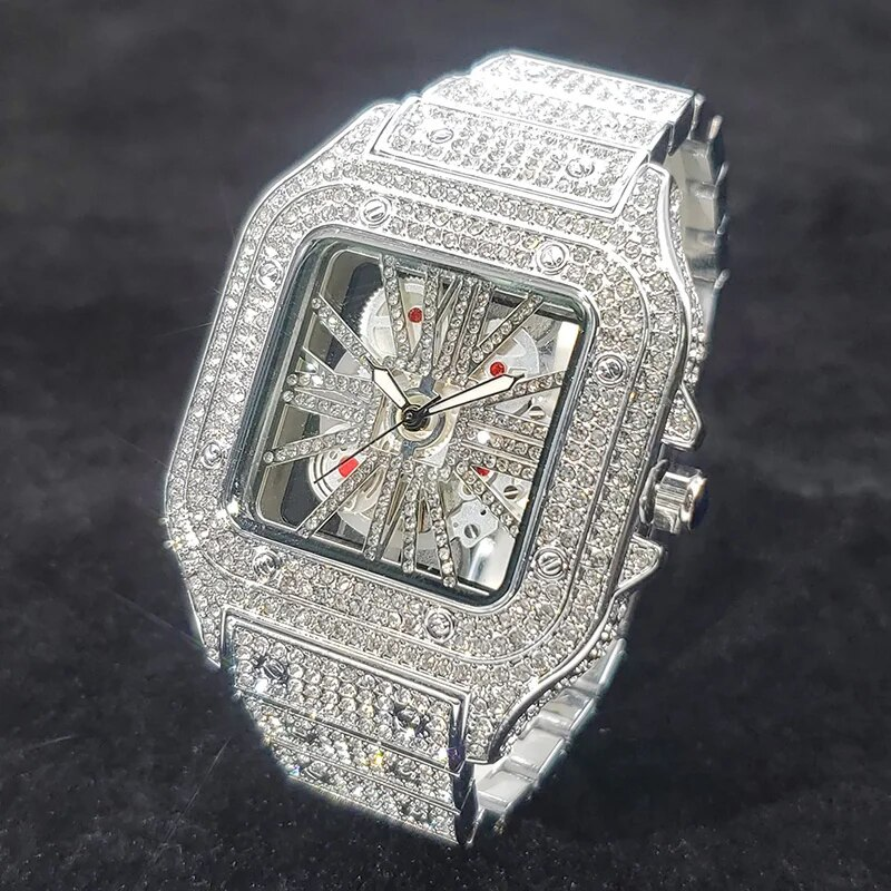 2023 Nové čtvercové hodinky pro muže Originální zlaté hip hopové diamantové náramkové hodinky Iced Out Bling z nerezové oceli vodotěsné hodiny_voghion.com