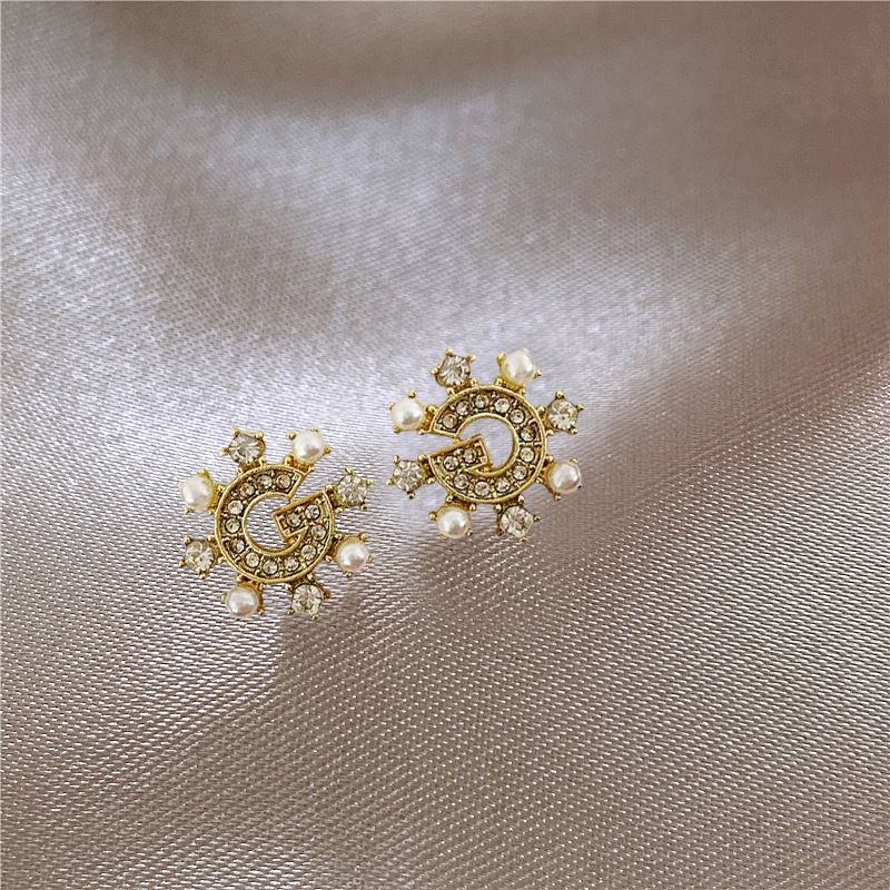 Damen-Accessoires, Diamant-Set, einfaches Temperament, Design, Sinn für Trend-Ohrringe_voghion.com