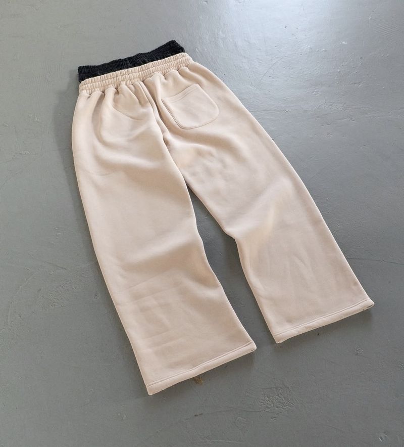 Men's Clothing Autumn And Winter Plus Velvet Sweatpants Women Elastic Waist Drawstring Sports Letter Embroidery Loose Straight Women's Casual Trousers_voghion.com
