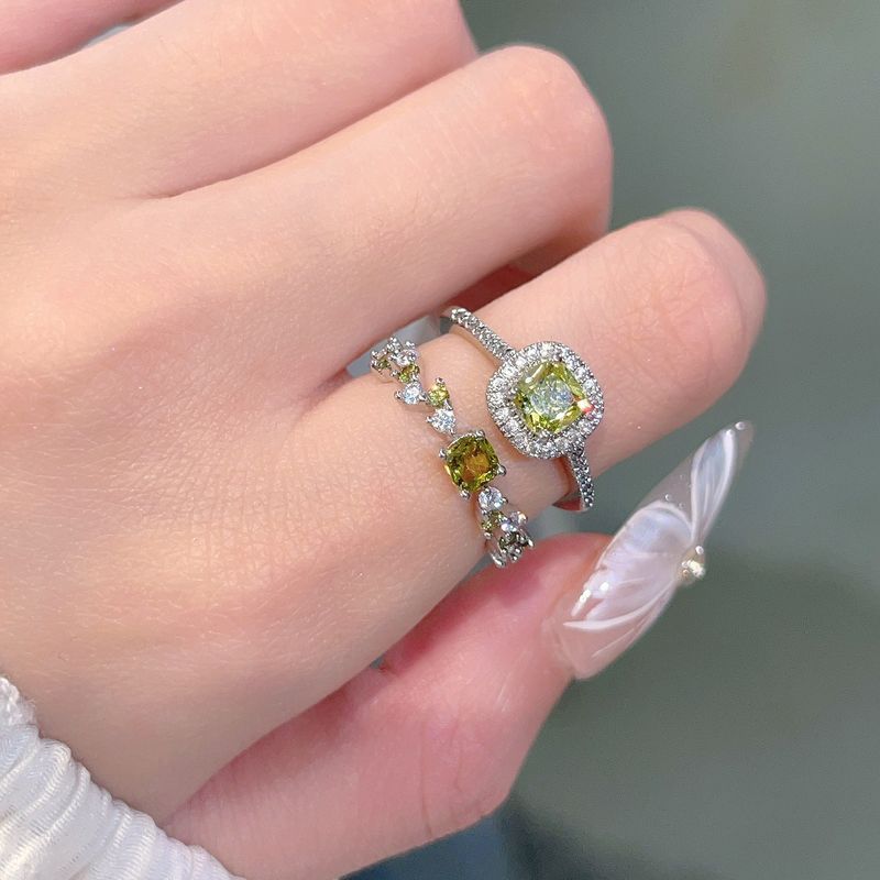 Olivgrüner Zirkonring im französischen Hofstil – Elegantes, luxuriöses, offenes Design für Damen_voghion.com