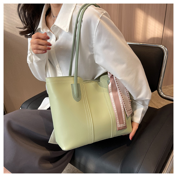 Borsa a tracolla versatile da donna, di grande capacità, primavera/estate 2024, con texture popolare, per i pendolari_voghion.com