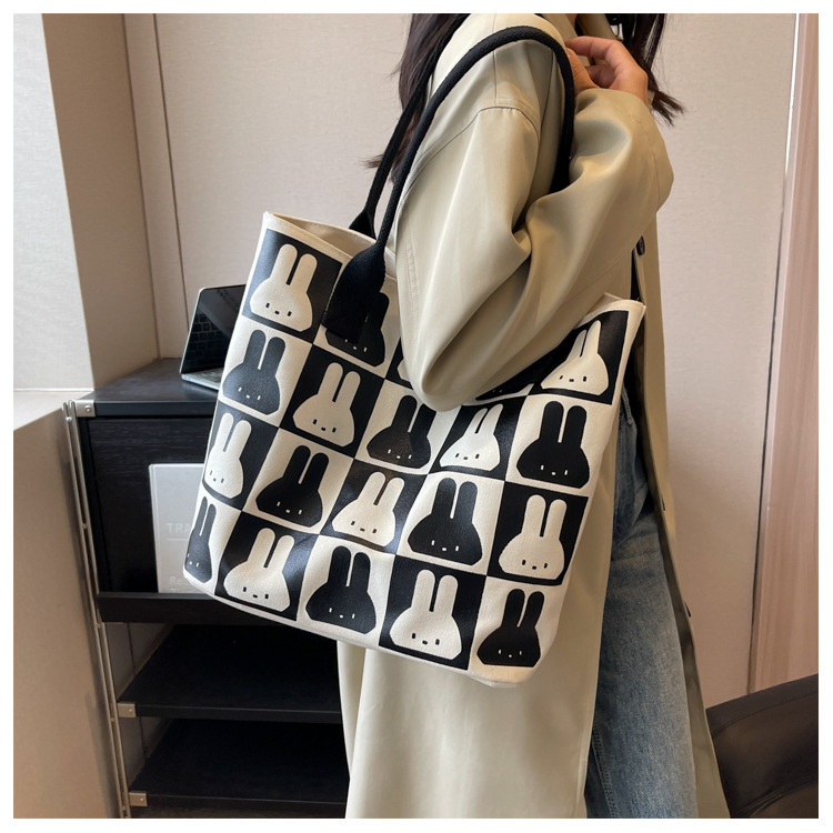 Lærredstaske Dame Large Capacity 2023 Ny sommer All-match En-skulder stoftaske avanceret sense class pendlertaske_voghion.com